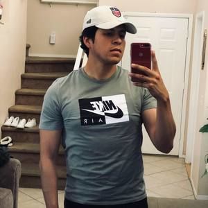 Meet your Posher, Raul